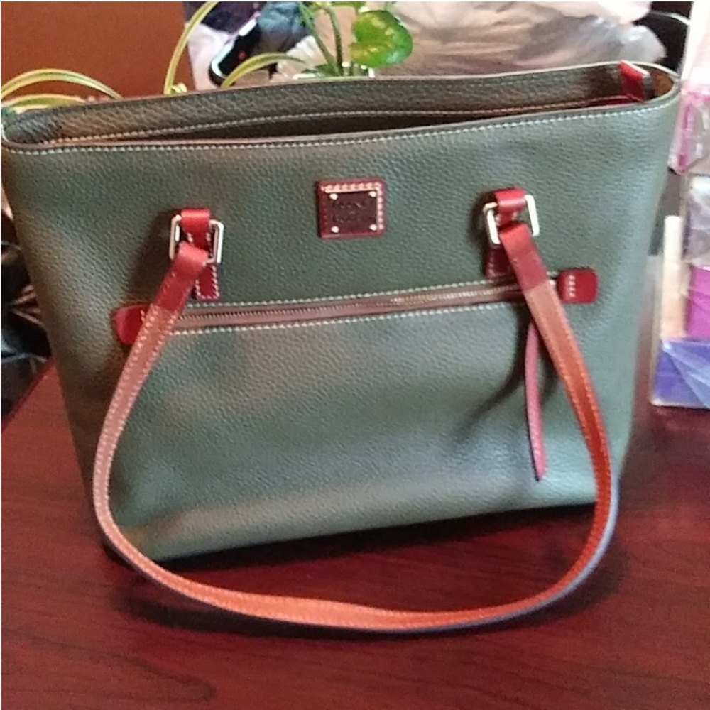 Handbag